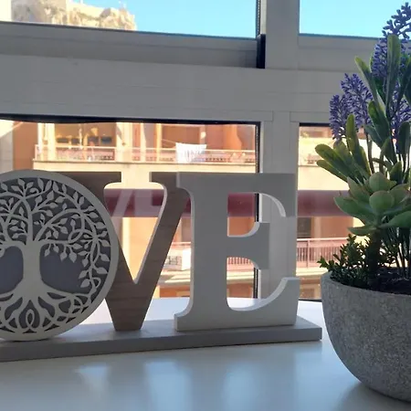 بيت شباب Love Alicante *