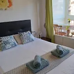 Love Alicante Хостел Аликанте