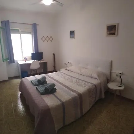 Love Alicante Vandrerhjem *