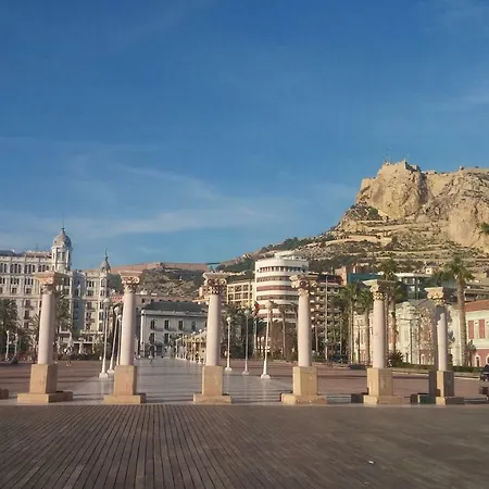 Vandrerhjem Love Alicante